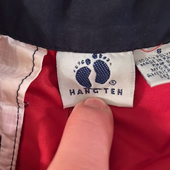 BOYS SIZE SIX HANG TEN SWIMSUIT - Picture 4 of 9